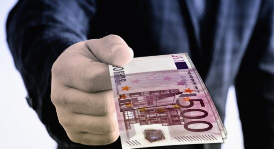 Persone che faranno affari d'oro e diventeranno più ricche-Foto da pixabay.com