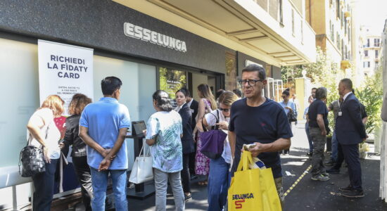 Un supermercato Esselunga-Foto da pixabay.com