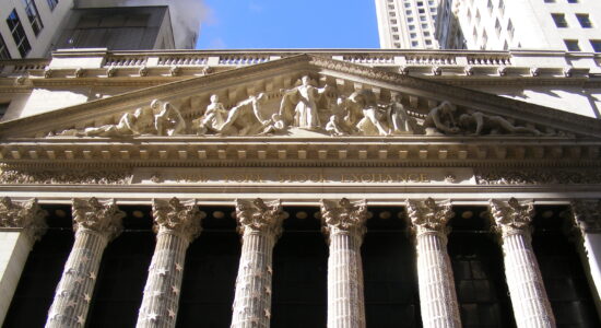 Wall Street ad un punto decisivo-Foto da imagoeconomica