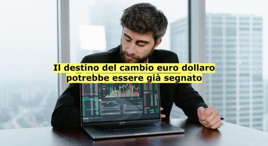 Il dollaro potrebbe continuare a rafforzarsi contro l'euro