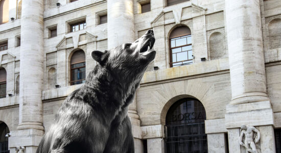 Azioni che sono scese molto a Piazza Affari a settembre-Foto da imagoeconomica
