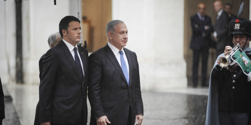 Benjamin Netanyahu con Matteo Renzi in una vista del 2014-Foto da imagoeconomica