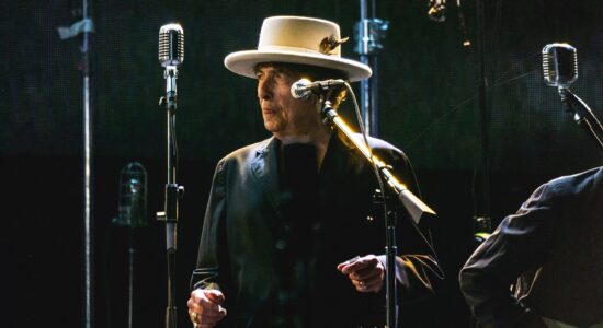 Bob Dylan-Autire Raph_PHFonte DesertTrip2016-27-Foto da wikipedia