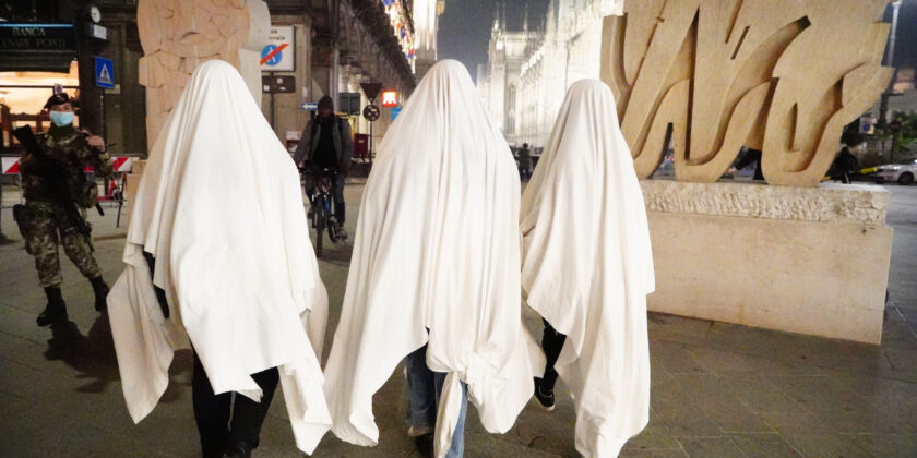 Halloween a Milano-Foto da imagoeconomica