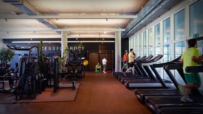 L'interno di una palestra-Foto da imagoeconomica