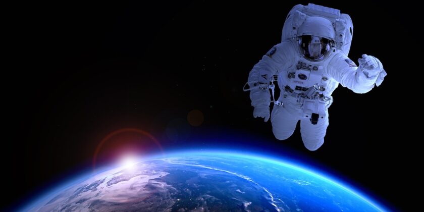 Quanto costeranno i viaggi nello spazio-astronauta-Foto da pixabay.com