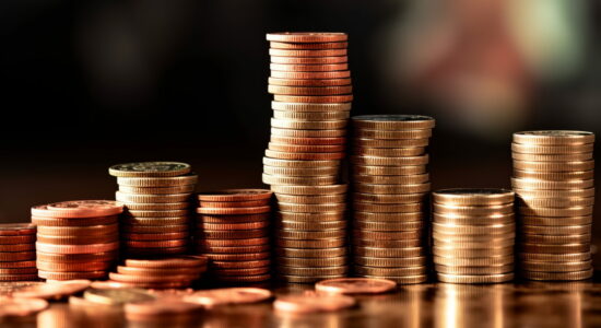 Quanto rendono oggi i titoli di Stato esteri a 3 o 5 e 7 anni-Foto da imagoeconomica