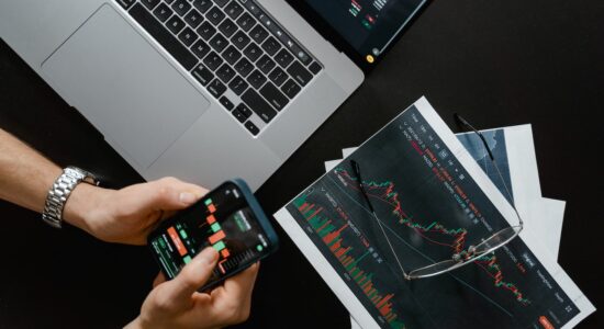 Vistoso calo nella Borsa statunitense per le azioni legate all’industria dei semiconduttori-Foto da pixabay.com