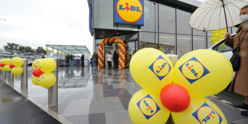 Tutti pazzi alla Lidl per questo piccolo elettrodomestico economico-Foto da imagoeconomica
