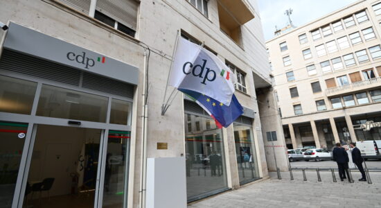 Arriva una nuova obbligazione sicura quanto i BTP ma più remunerativa-Foto da imagoeconomica