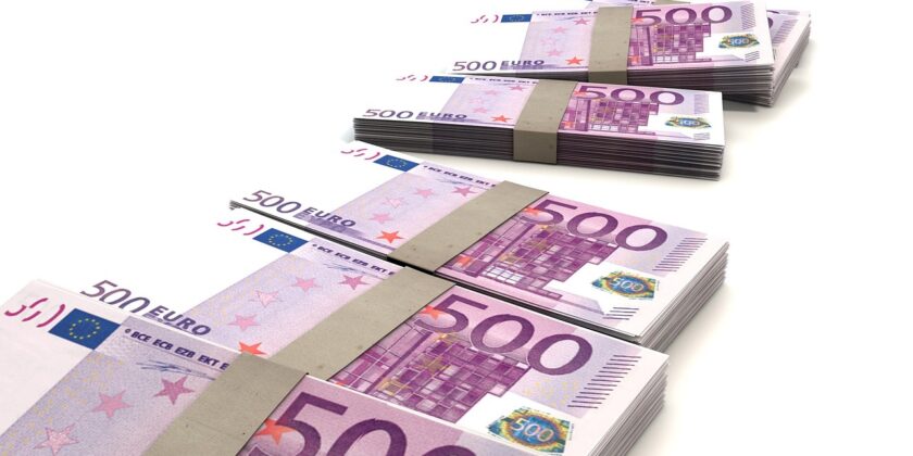 Ecco un BTP a 10 anni per coniugare un interesse fisso annuo e una plusvalenza a medio termine-Foto da pixabay.com