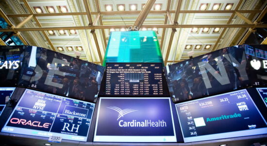 Ipotesi contrastanti sul futuro di Wall Street-Foto da imagoeconomica