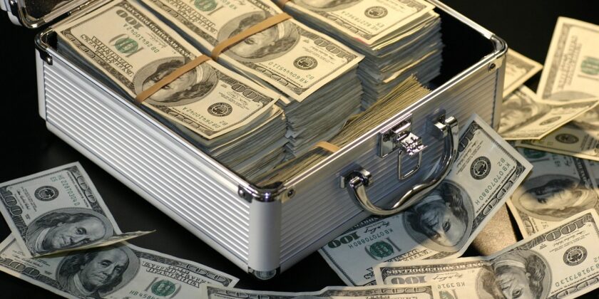 Previsioni per il 2024 del cambio euro dollaro-Foto da pixabay.com