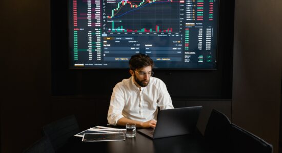 Settimana prossima potrebbe essere decisiva per Intesa Sanpaolo e Unicredit